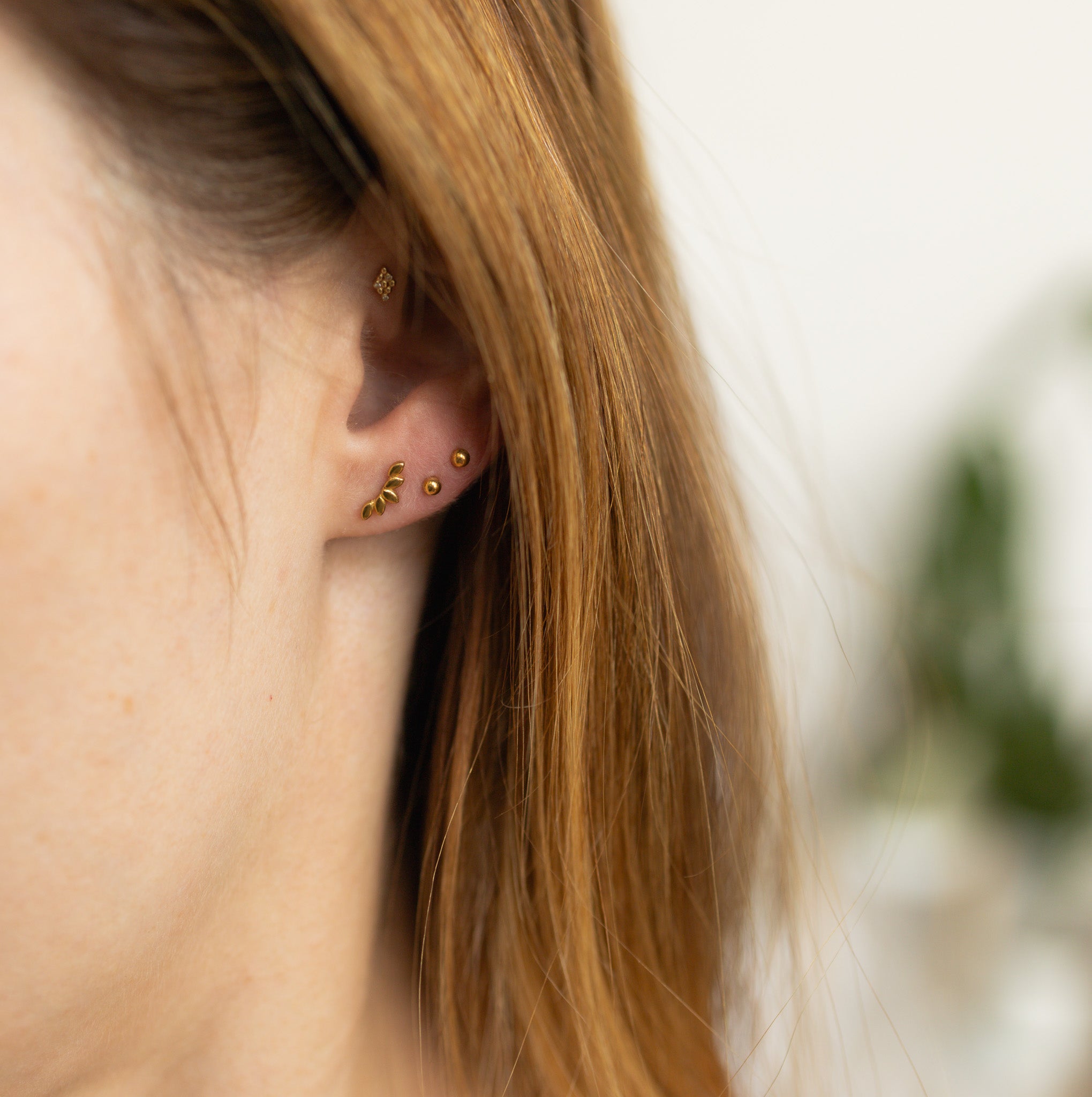 Set ~ Petal and Tiny Ball Flat-Back Studs