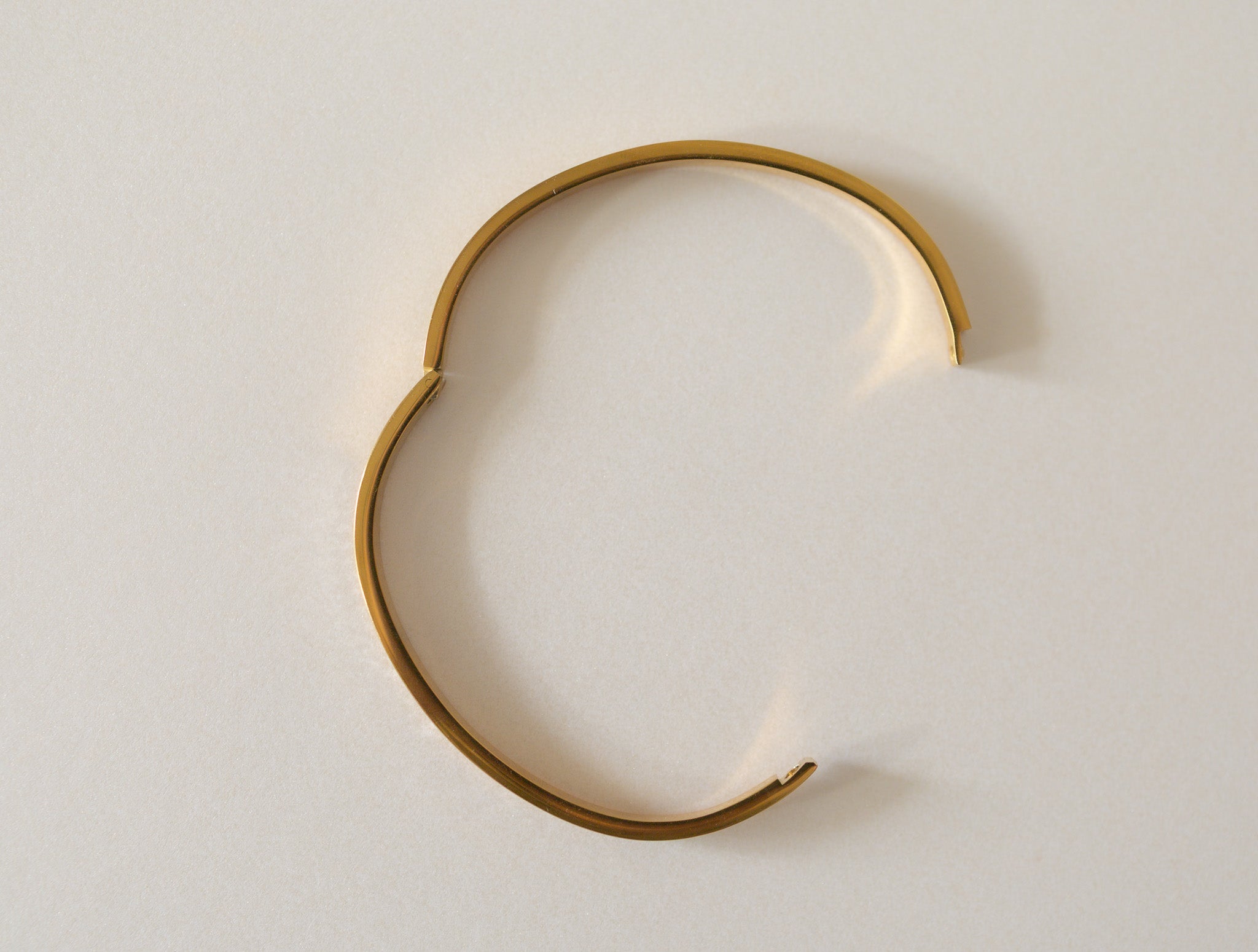 Hinge Diamond Lined Bangle Bracelet