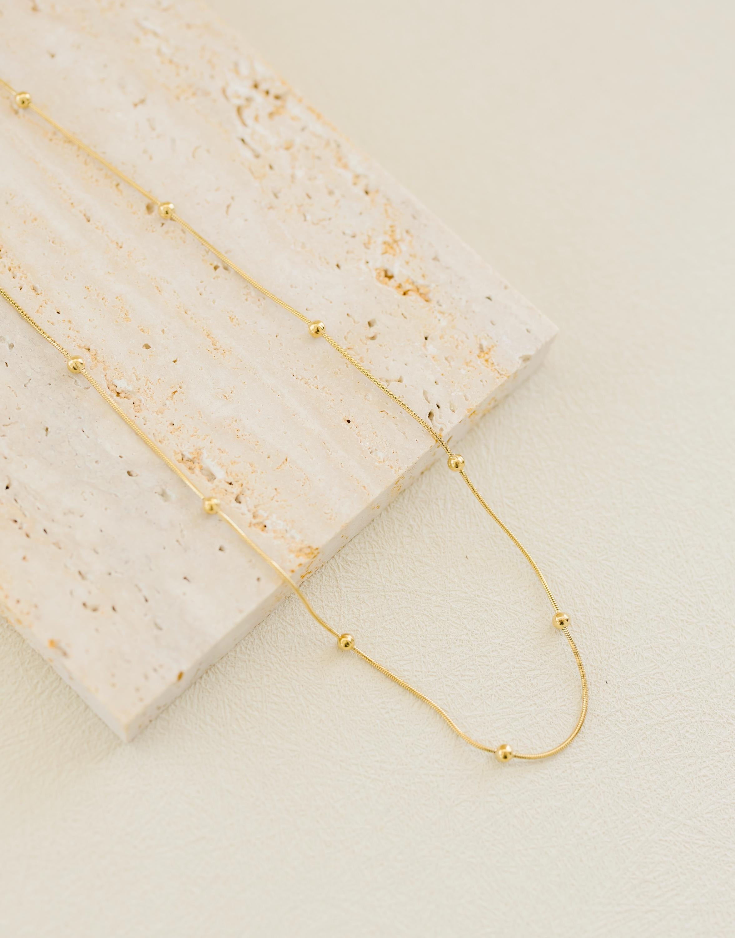 Dainty Satellite Necklace