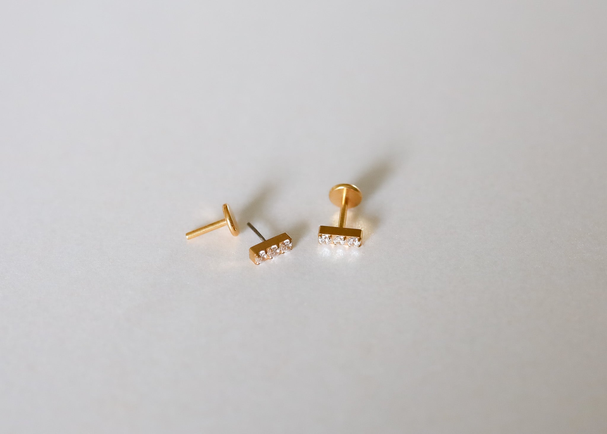 Diamond Bar Flat Back Studs