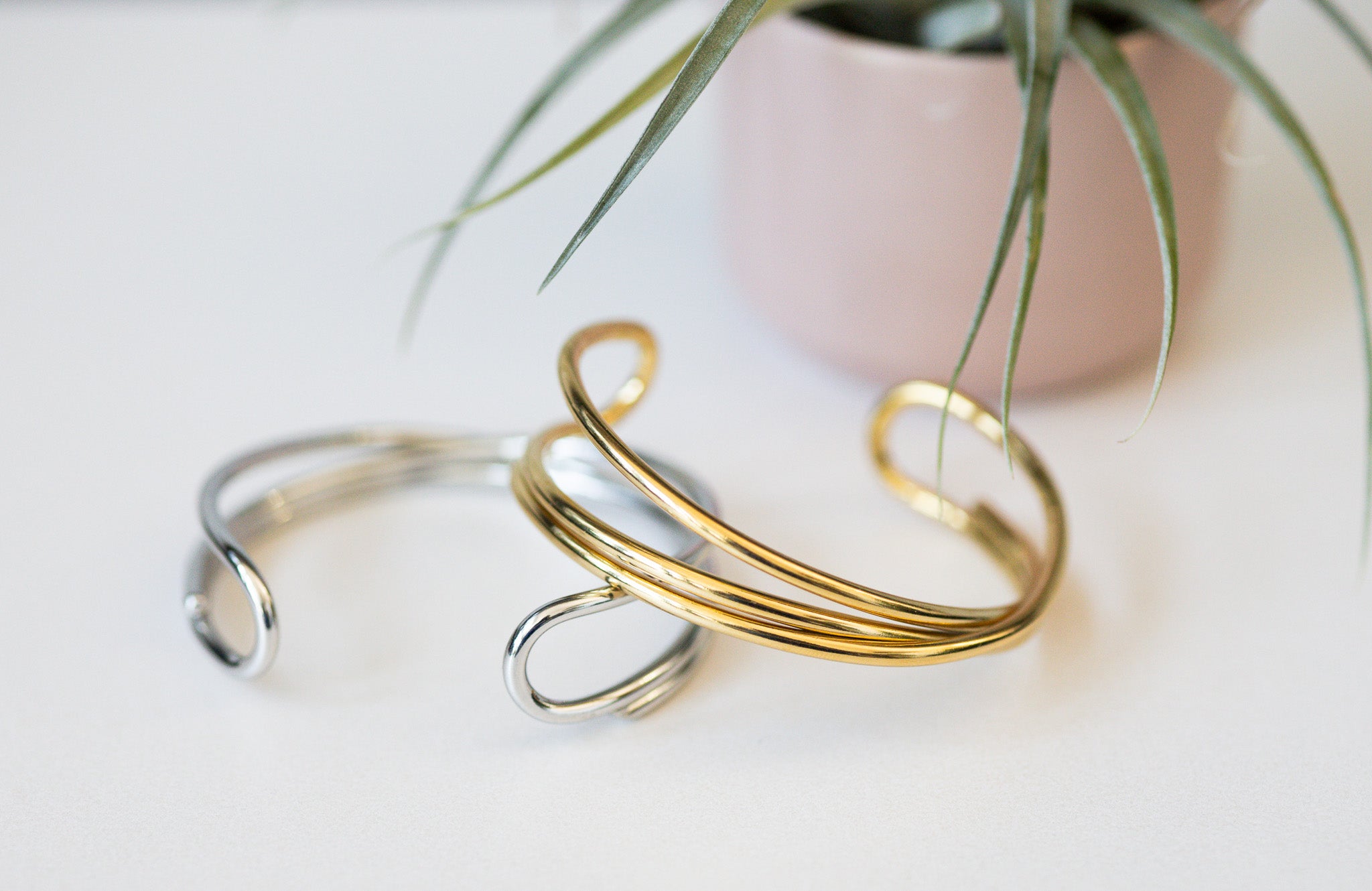 Twisted Bangle Bracelet