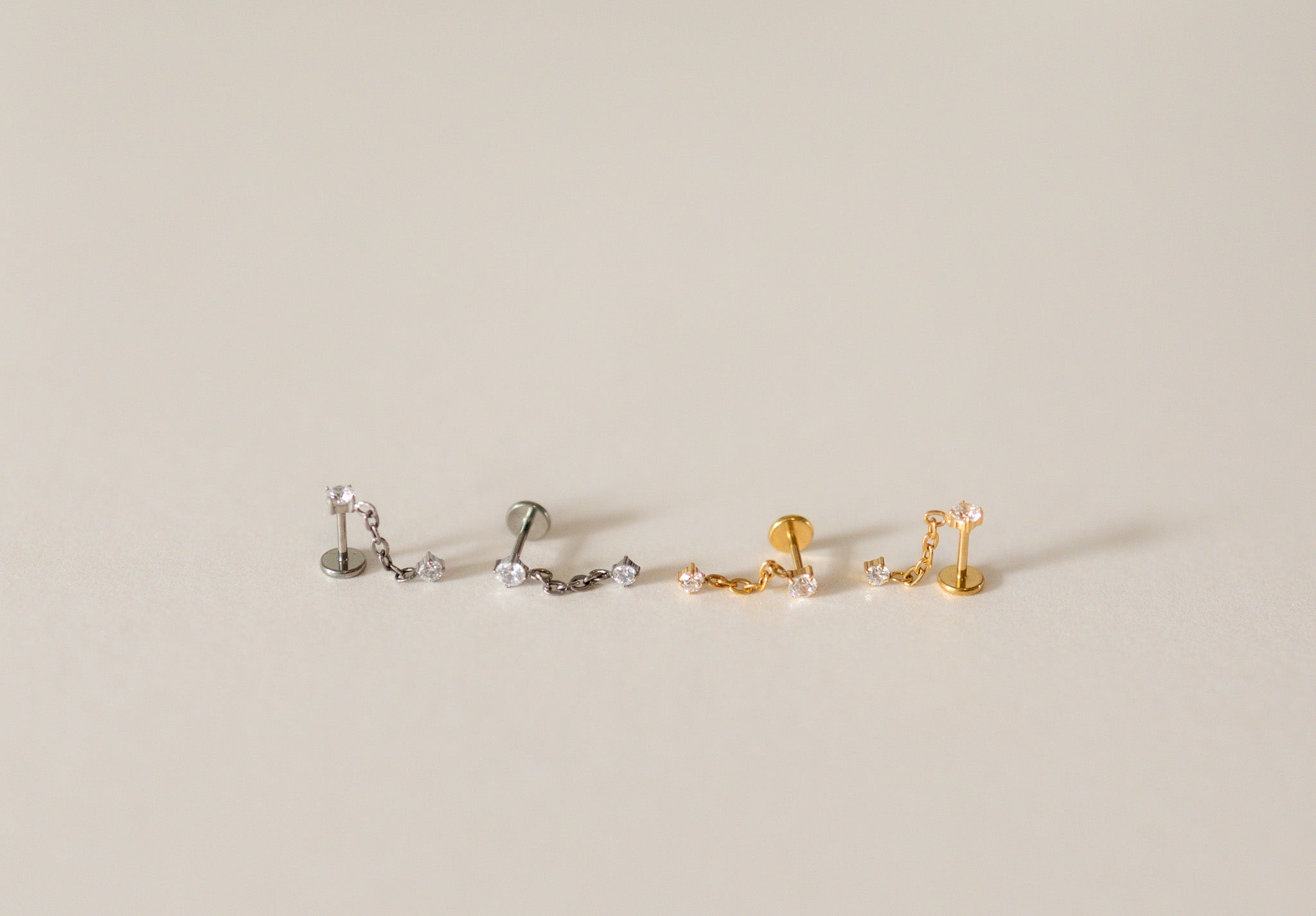 Diamond Chain Flat Back Studs