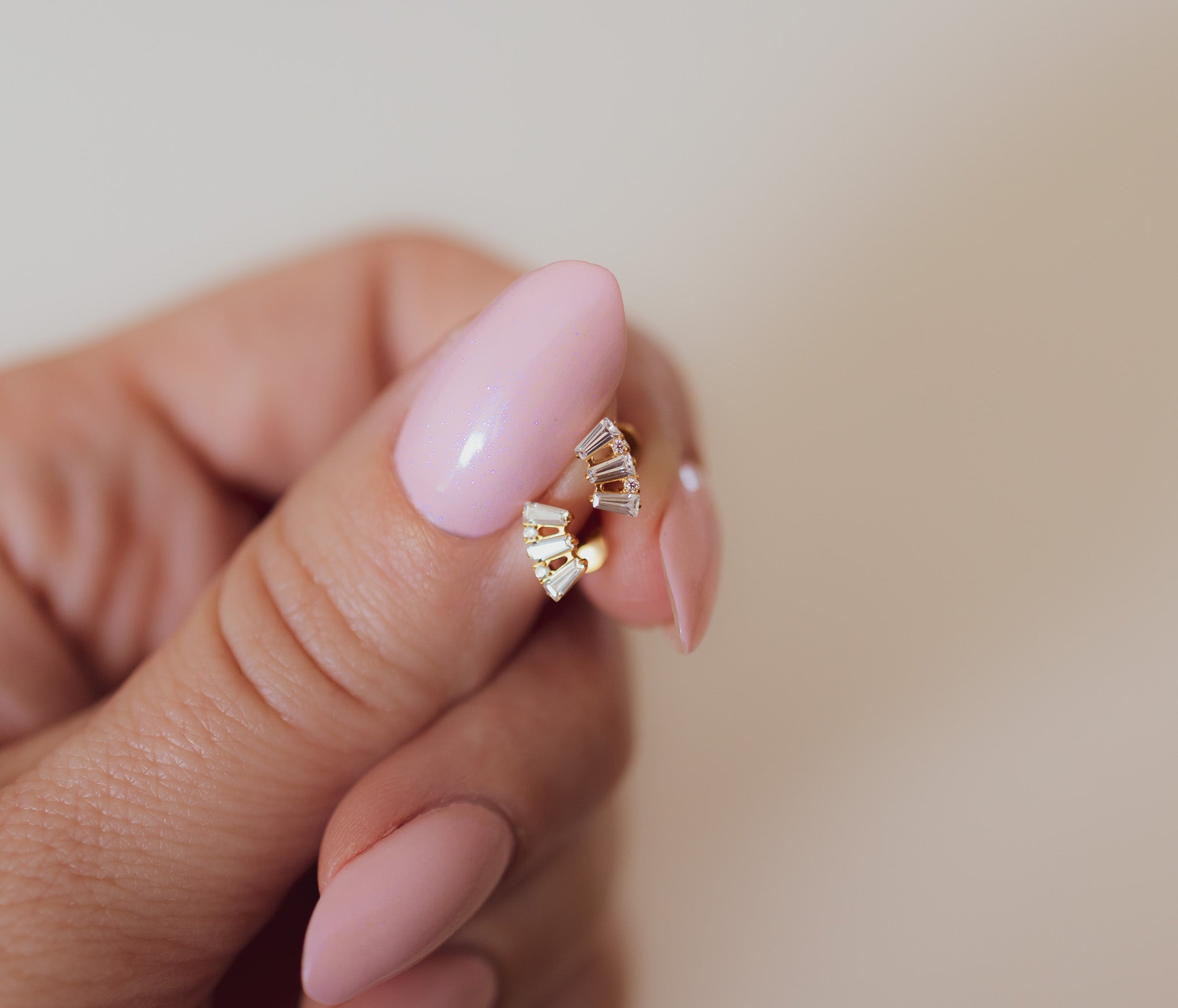 Fan Diamond Flat Back Studs