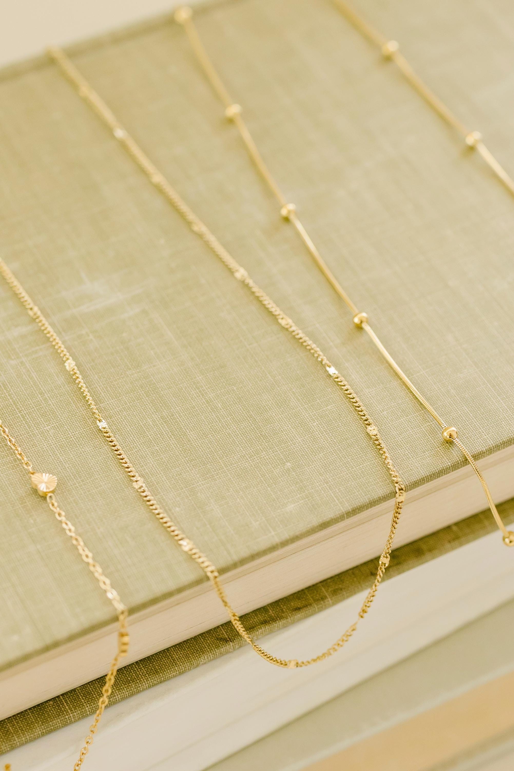 Lily Necklace